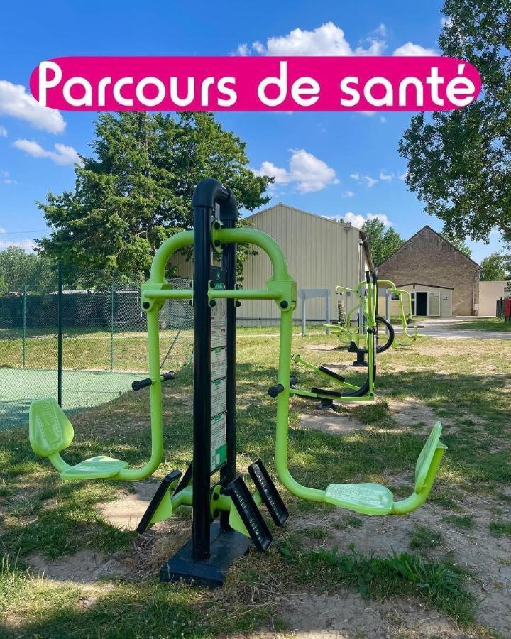 Mobil Home Tout Confort Ideal Pour 4 Personnes Dans Le Domaine De Dugny Camping 4 Etoiles, Proche De Blois, Du Zoo De Beauval Et Des Chateaux De La Loire Onzain Buitenkant foto